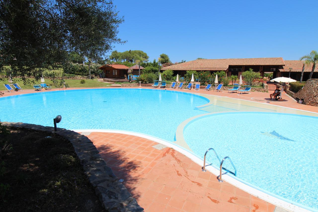 Appartamenti Residence Vela Blu Golfo Aranci Marinella  Exterior foto